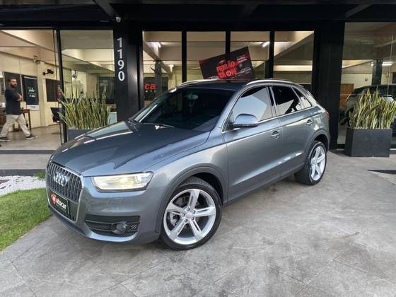 AUDI Q3 2.0 TFSI AMBIENTE QUATTRO 4P GASOLINA S TRONIC